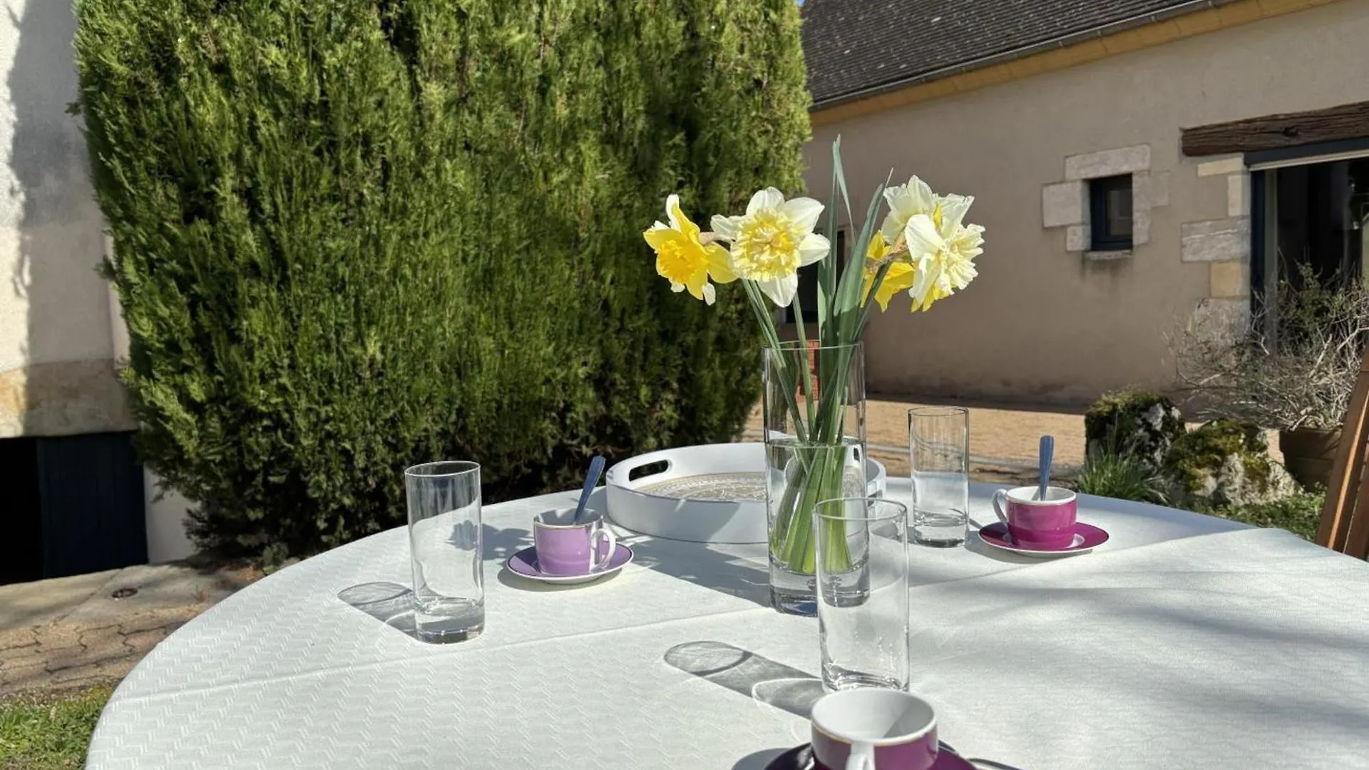 Gite Confort Au Coeur De L'Allier : Randonnees, Canoe, Peche, Vignoble, Terrasse, Tout Inclus - Fr-1-489-512 Contigny